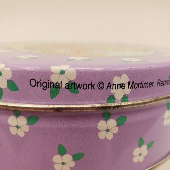 Anne Mortimer 1980s Easter Bunny Rabbit Spring Tin Cookie Container 6" Violet. - Picture 6 of 7
